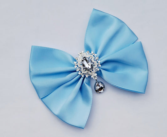 🎀Blue Satin Bow ,Silver Gem Centre Clip🎀