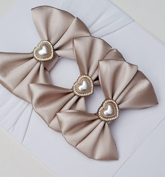 🎀Light Beige Sibling Set 2 x Bow Clips Plus 1 x Baby Headband🎀