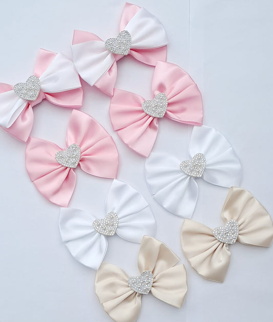 🎀2pc(Pair) Satin Bow With Heart Clip Set🎀(2 Clips)