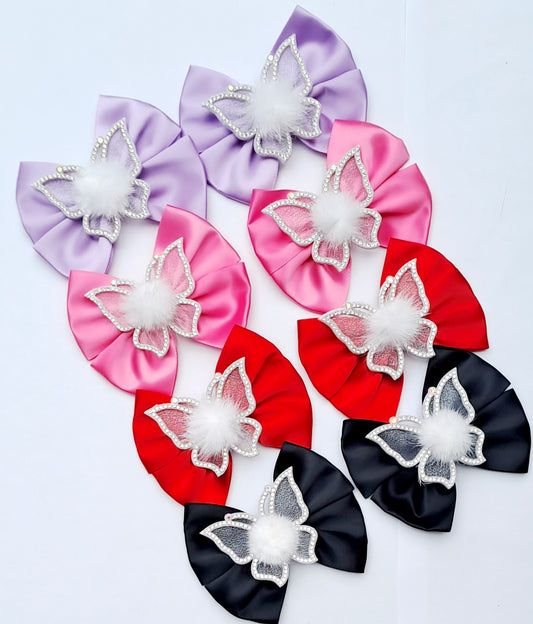 🎀2pc(Pair) Satin Bow With Pom Butterfly Clip Set🎀(2 Clips)
