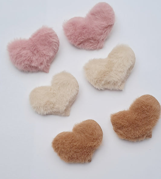 🎀6pc Soft Fluffy Heart Clip Set🎀