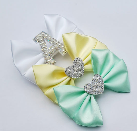 🎀3pc Satin Bow Clip Set🎀(Choose Letter)