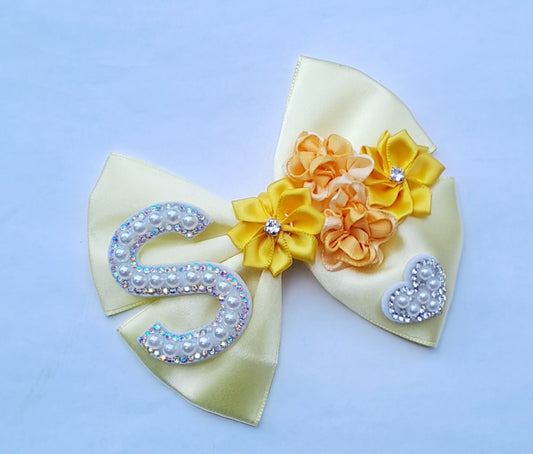 🎀Satin Bow Clip With Flower/Herat Detail 🎀Choose Letter