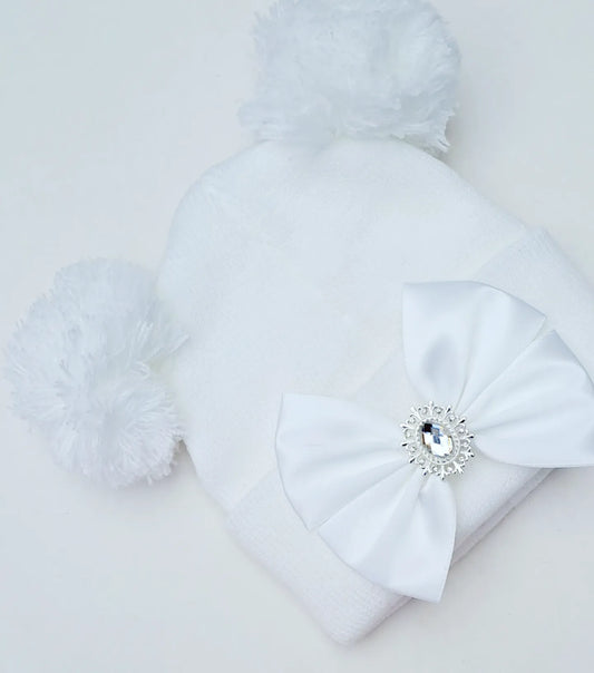 🎀White Satin Bow Winter Pom Pom Hat🎀0-6 Months