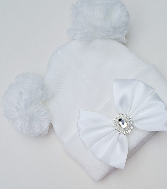 🎀White Satin Bow Winter Pom Pom Hat🎀6-12 Months