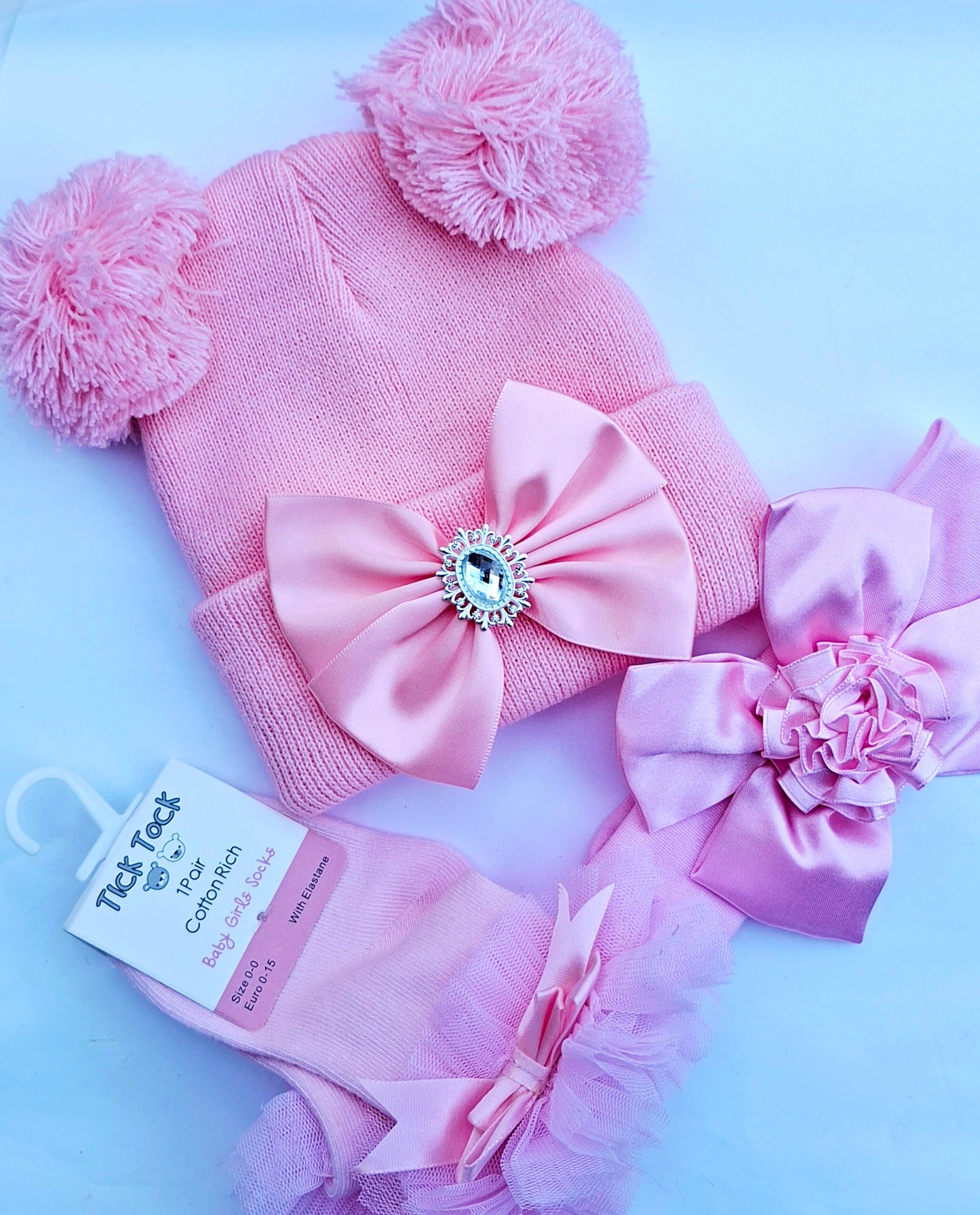 🎀Baby Hat/Headband/Sock Bundle🎀0-6 Months (Choose Colour)