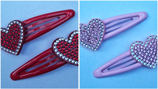 ❤️Valentines  2pc Heart Clip Sets❤️ Available In Red Or Pink